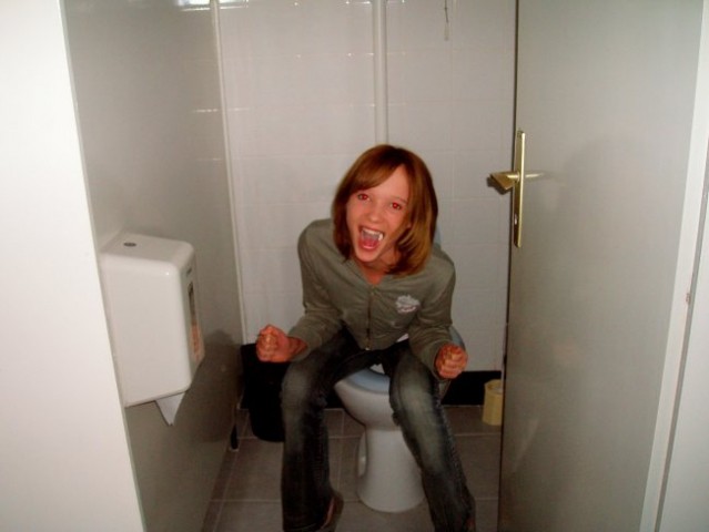 AnY Na Wc-jU ;))