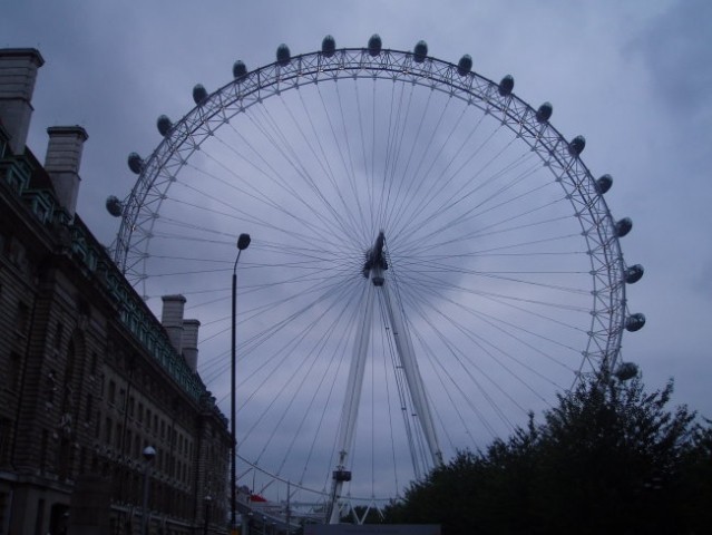 LOndOn eYe