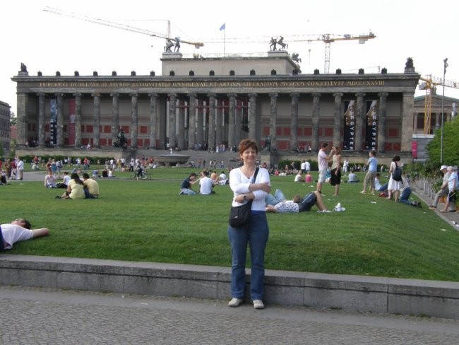 Berlin - ana in njena mami - foto povečava