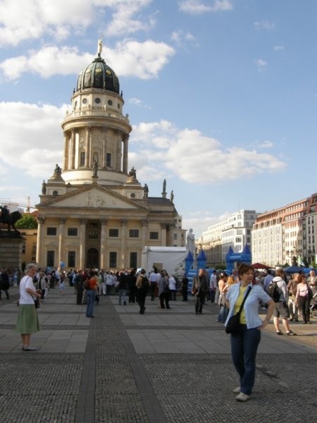 Berlin - ana in njena mami - foto