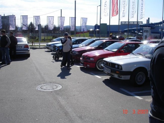 BMW srečanje pri Koloseju - foto povečava