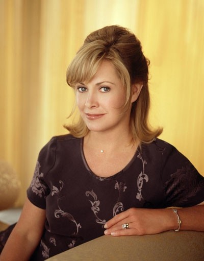 Catherine Hicks – Annie