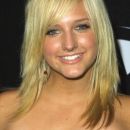 Cecilia Smith-Ashlee Simpson