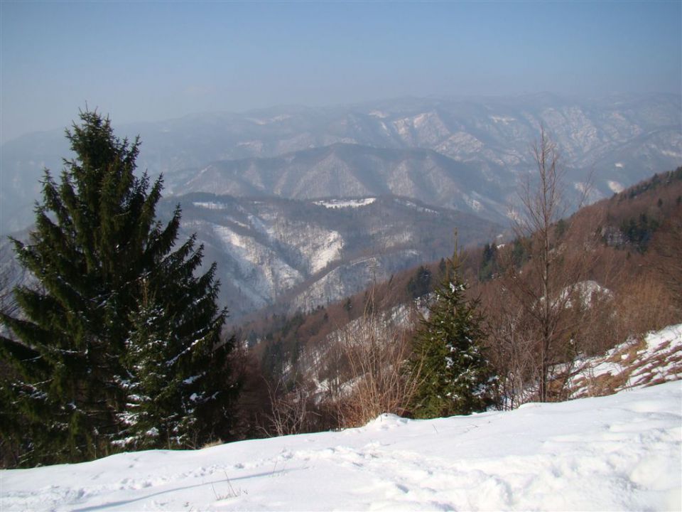 Okolica Idrije, 6.3.2011 - foto povečava