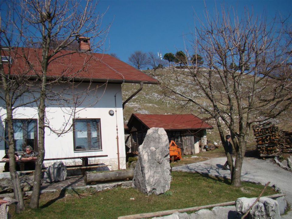 MALI GOLAK (1495m) -  ČAVEN (1242m),  - foto povečava