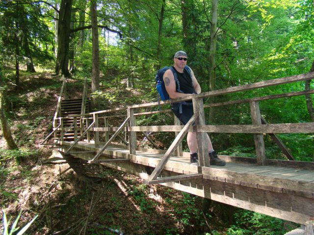 KONJIŠKA GORA, Stolpnik, 1012m) 22.5.2011 - foto