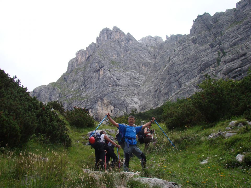 POHOD: VRATA-KRIŠKI PODI-VRŠIČ, 29.-31.7.2011 - foto povečava