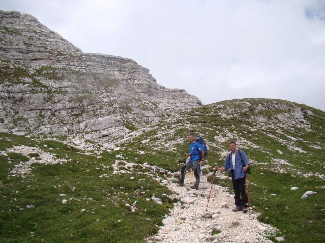 POHOD: VRATA-KRIŠKI PODI-VRŠIČ, 29.-31.7.2011 - foto