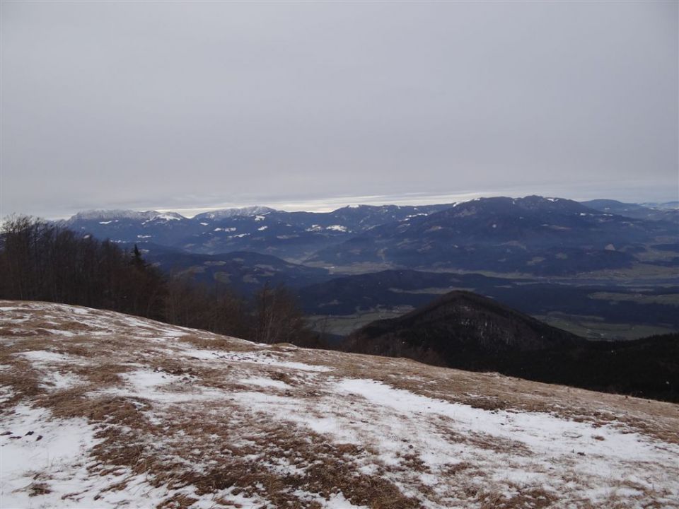 MENINA PLANINA, 26.12.2011  - foto povečava