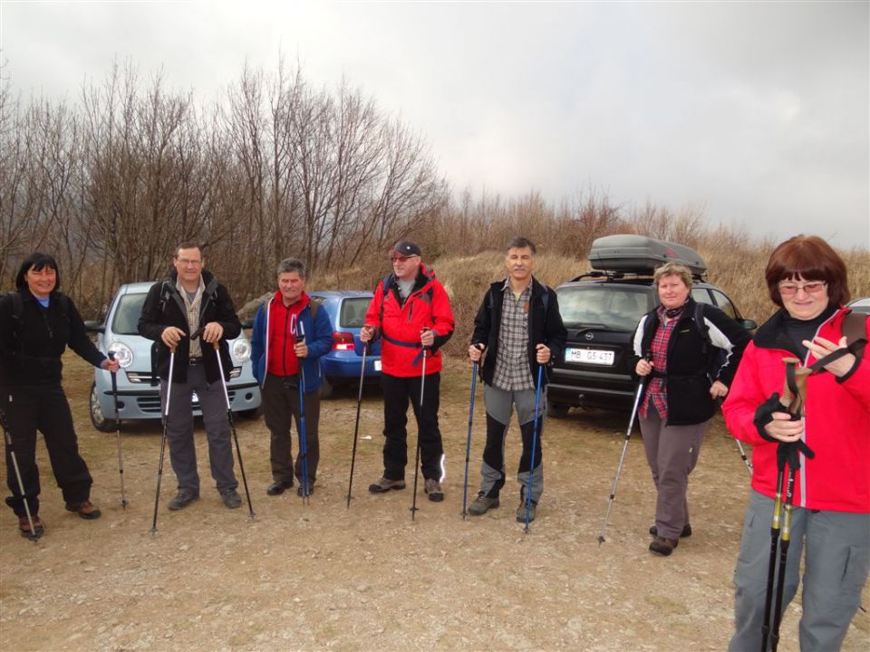 SLAVNIK,1028m in VREMŠČICA,1027m, 18.3.2012 - foto povečava