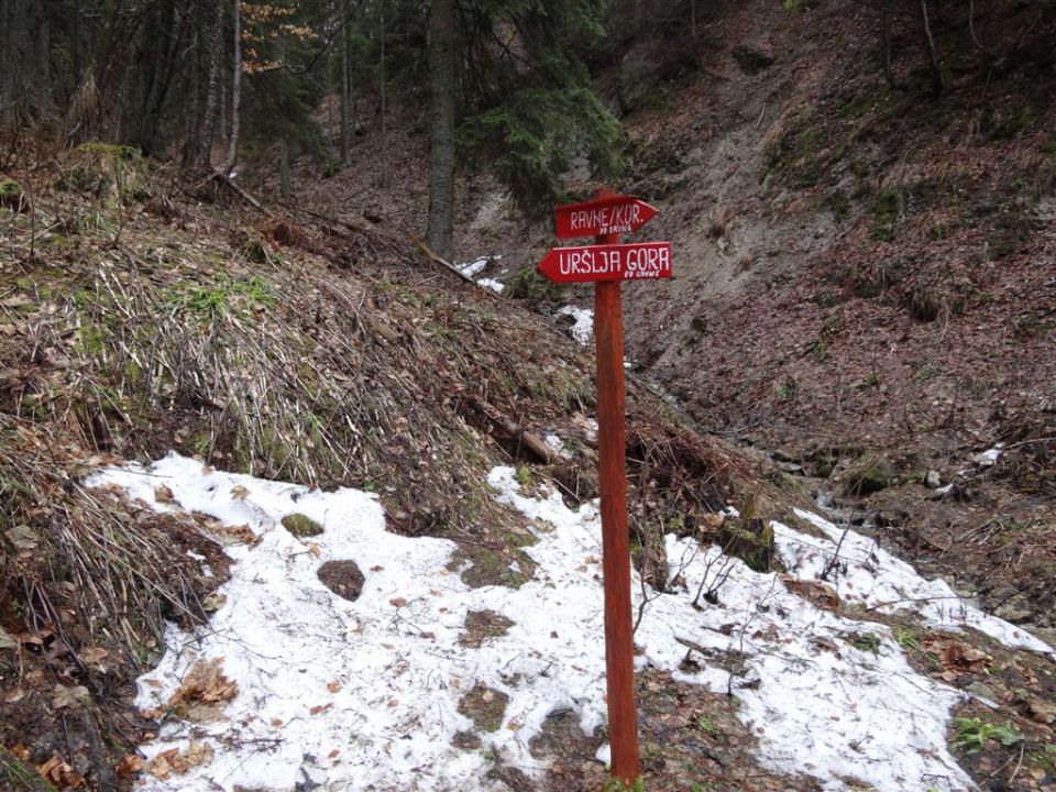 KOŠENJAK, 1522m in URŠLJA GORA, 1699 m - foto povečava