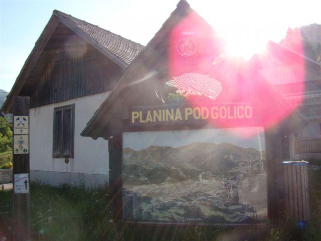 STRUŠKA PLANINA (1944m) in GOLICA (1834m) - foto