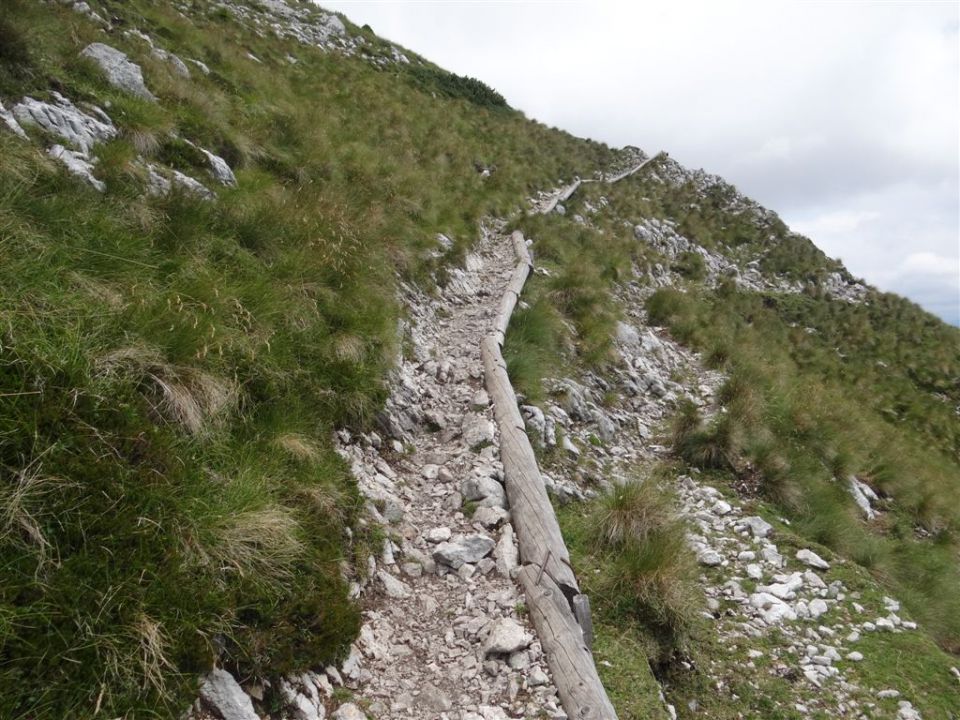 STOL in BEGUNJŠČICA, 2012 - foto povečava