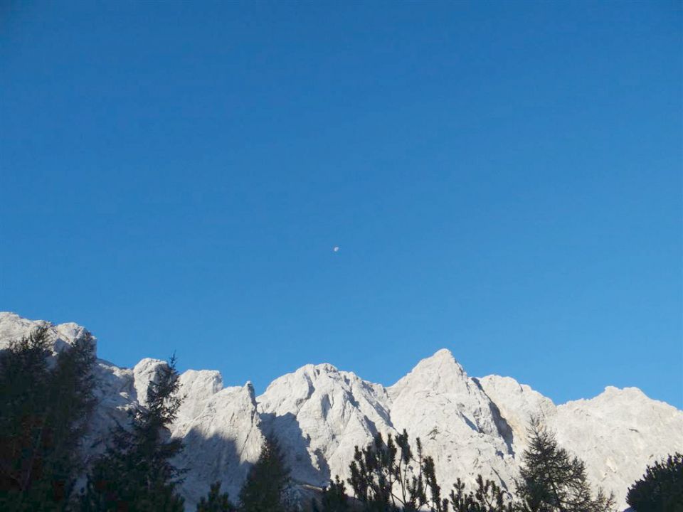 MRZLA GORA, 2203 m, 6.10.2012 - foto povečava