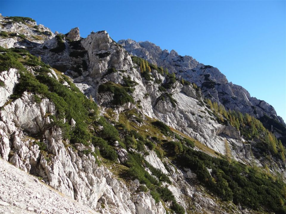 MRZLA GORA, 2203 m, 6.10.2012 - foto povečava