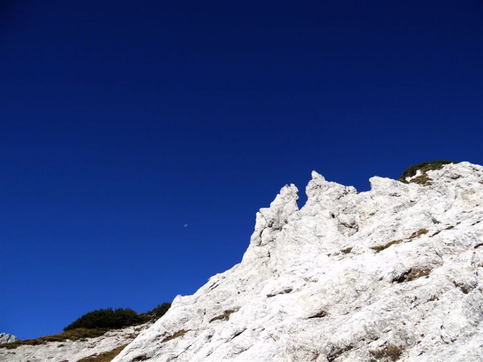 MRZLA GORA, 2203 m, 6.10.2012 - foto povečava