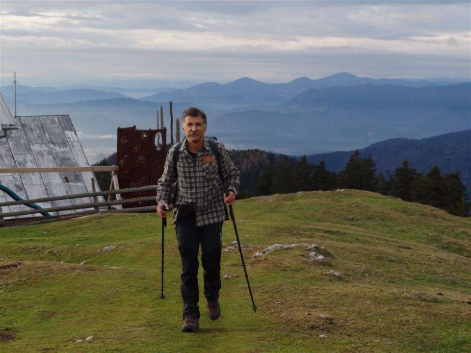 Pl. KOFCE in VELIKI VRH, 2088 m, 18.11.2012 - foto povečava