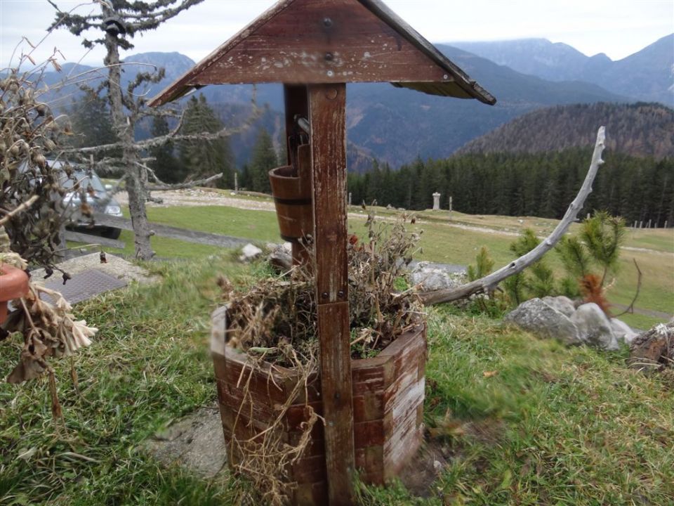 Pl. KOFCE in VELIKI VRH, 2088 m, 18.11.2012 - foto povečava