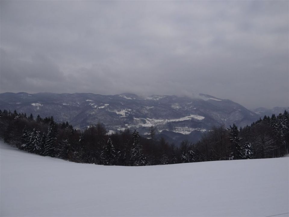 BLAGOVICA-ŠPILK-TROJANE - foto povečava