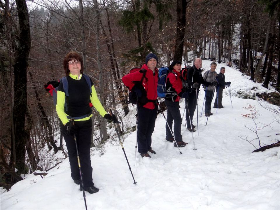 Sv. DUH na OSTREM VRHU - foto povečava