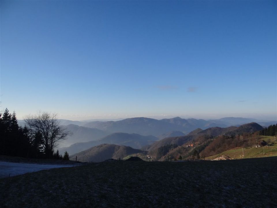 SVETA PLANINA IN JAVOR, 1.12.2013 - foto povečava