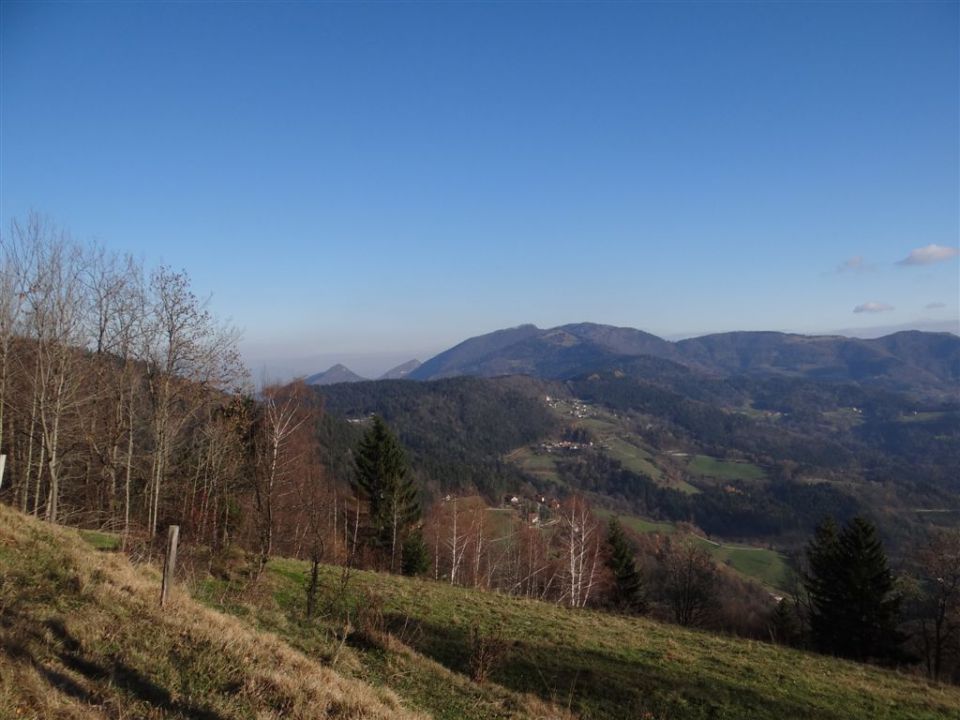 SVETA PLANINA IN JAVOR, 1.12.2013 - foto povečava