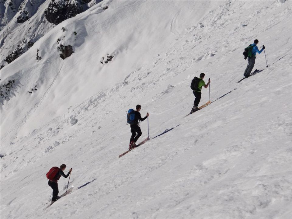 VIŠEVNIK, 2050 m - 12.1.2014 - foto povečava