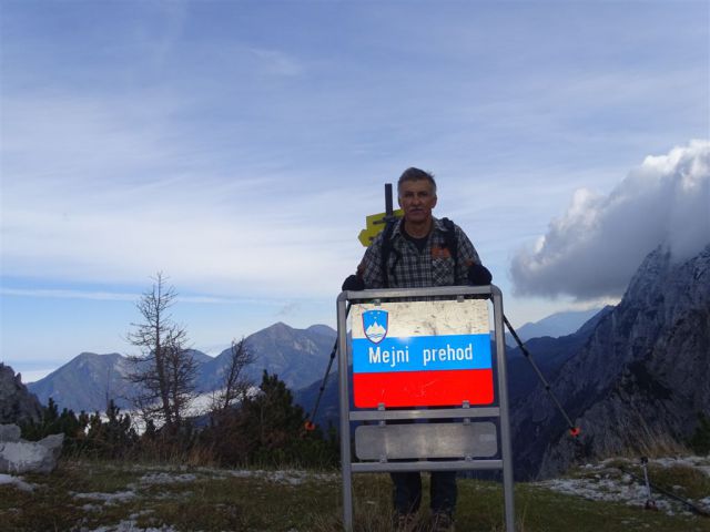 Veliki Vrh (2088 m) in Kofce (1488 m) - foto