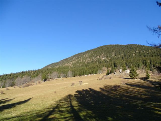 URŠLJA GORA. 1699 m, 27.12.2015 - foto