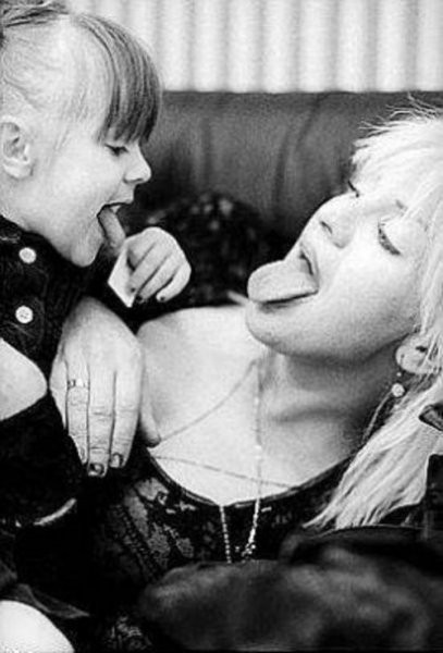 Courtney Love in Frances Bean Cobain - foto