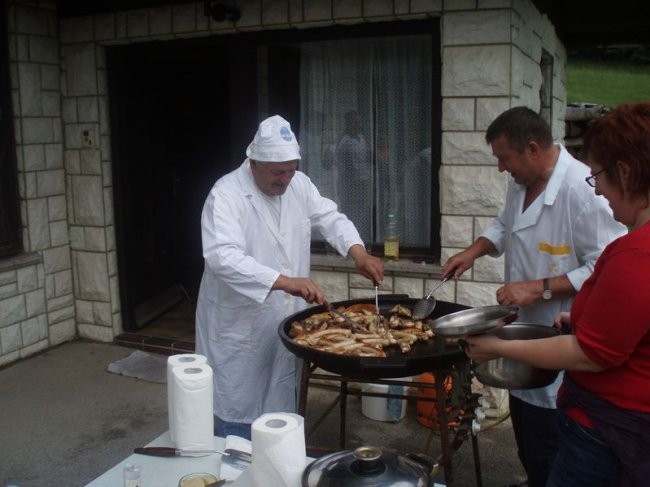 KOLESARSKI IZLET TURISTIČNEGA DRUŠTVA RIMSKE  - foto povečava