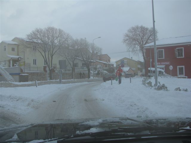 Snig u puli 19.12.2009. - foto povečava