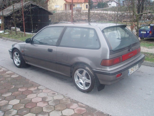 Honda civic - foto povečava