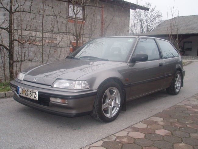 Honda civic - foto povečava