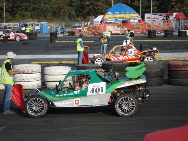 Logatec 07 - foto povečava