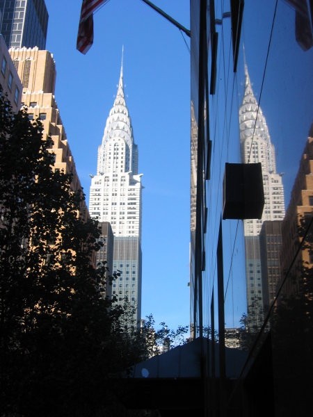NYC - E 42TH STREET,  POGLED NA CHRAYSLER BUILDING