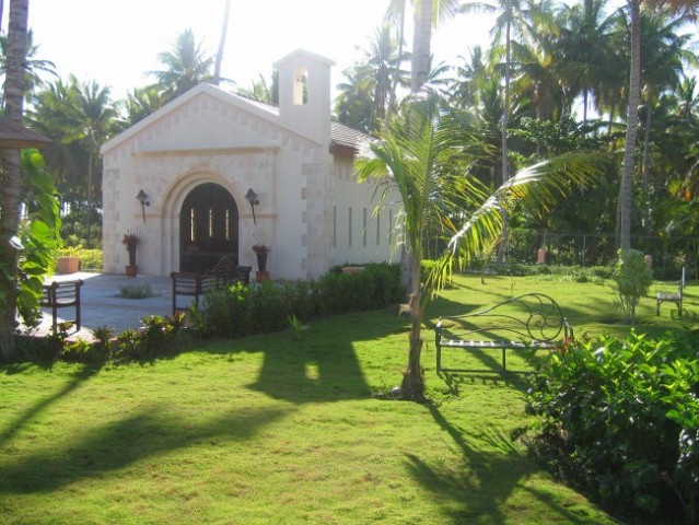 Hotel Majestic Colonial - cerkev