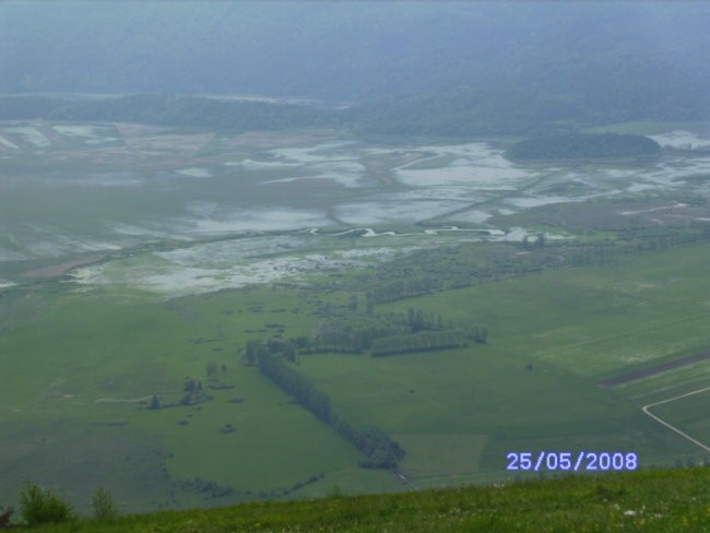 Še en pogled na jezero.