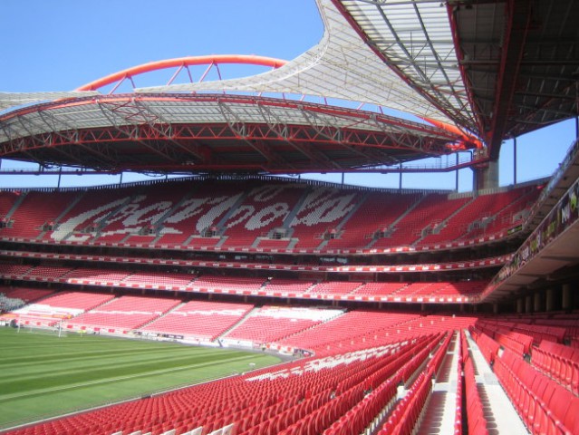Estadio da Luz, Benfica, 65.000 sedežev
