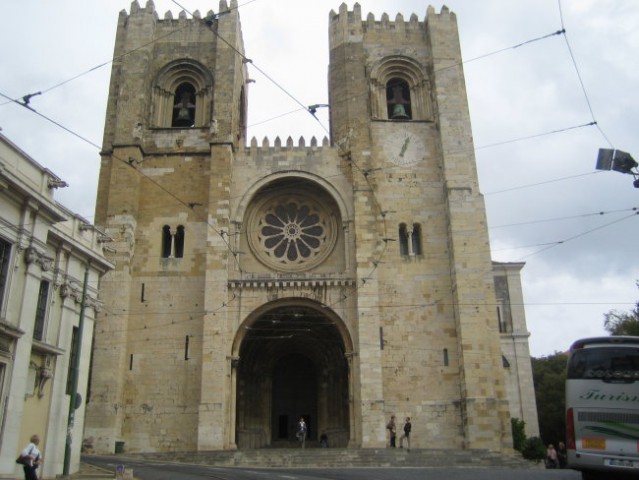 še ena gotska katedrala, Lizbona