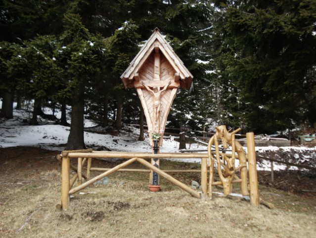 Križ na Bistriški planini .
