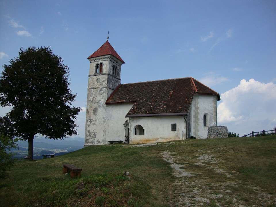 Cerkev Sv.Ane.