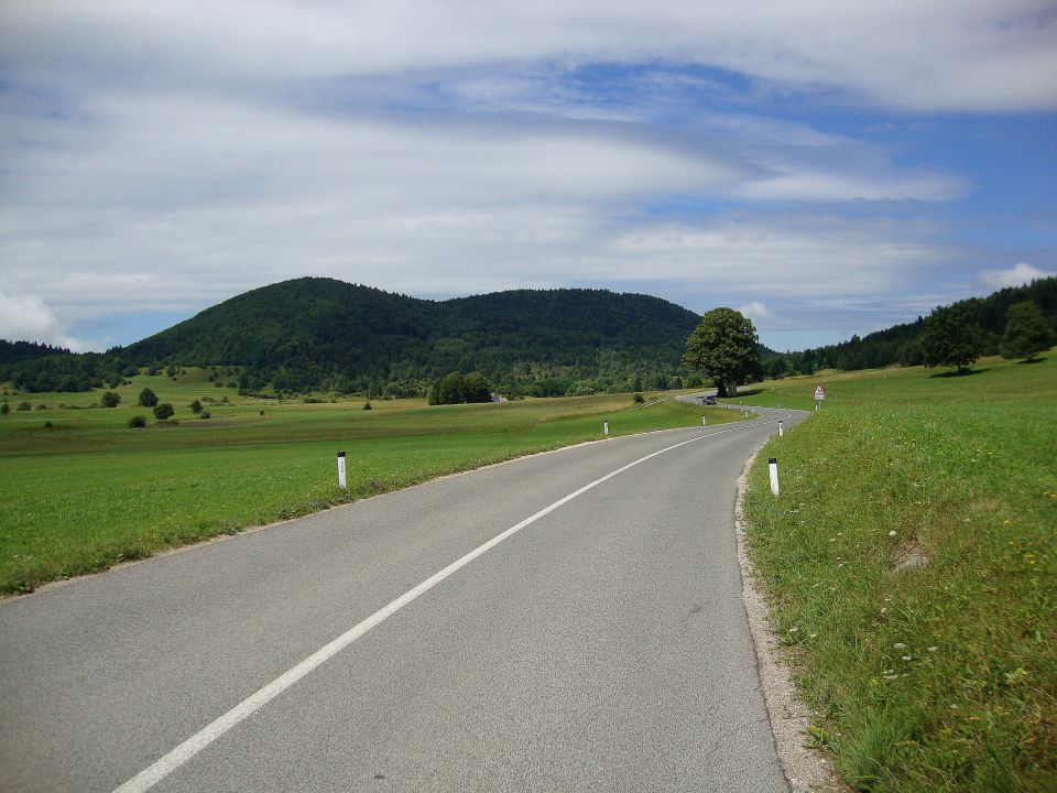 Po sledeh (Medvedove runde) - foto povečava