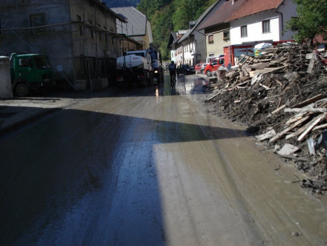 Vodna ujma 2007 ( Železniki & Davča )  - foto