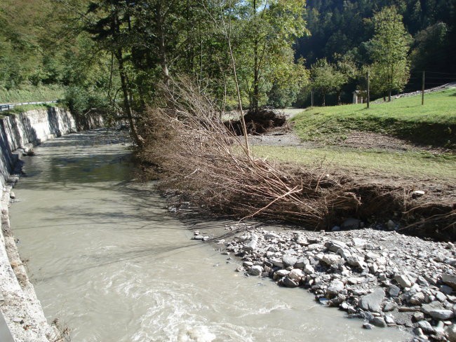 Vodna ujma 2007 ( Železniki & Davča )  - foto povečava