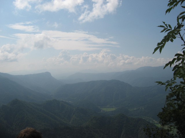 Pogled na Kolpsko dolino in Hrvaško