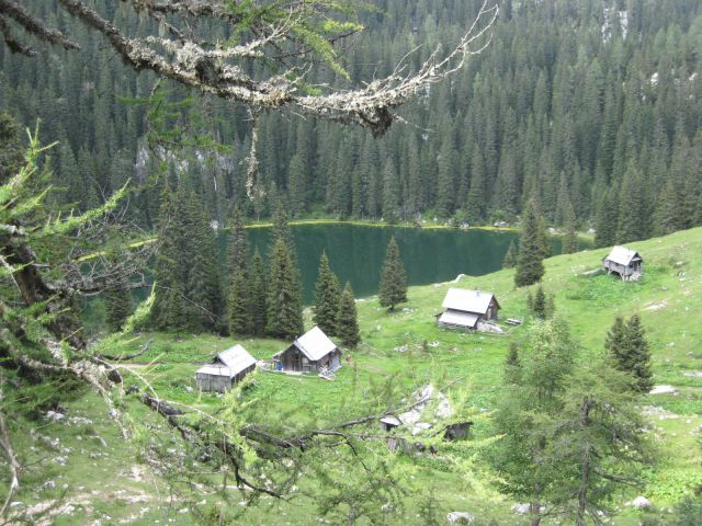 Planina Jezero s poti na planino Viševnik