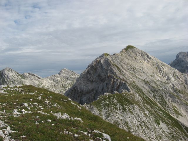 Pogled s Kopice na zaključek grebena - veliko Zelnarico