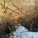 čez led in mostiček na sončno stran doline