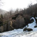 ruševine nekega doma